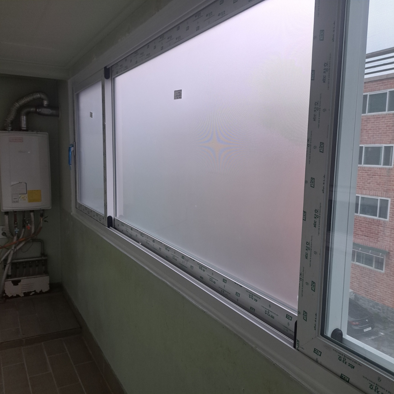 /user/k/kanghowindows/editor/2410/a1febf2af1fb04734a3995173199019f_1729078296_4677.jpg 이미지크게보기