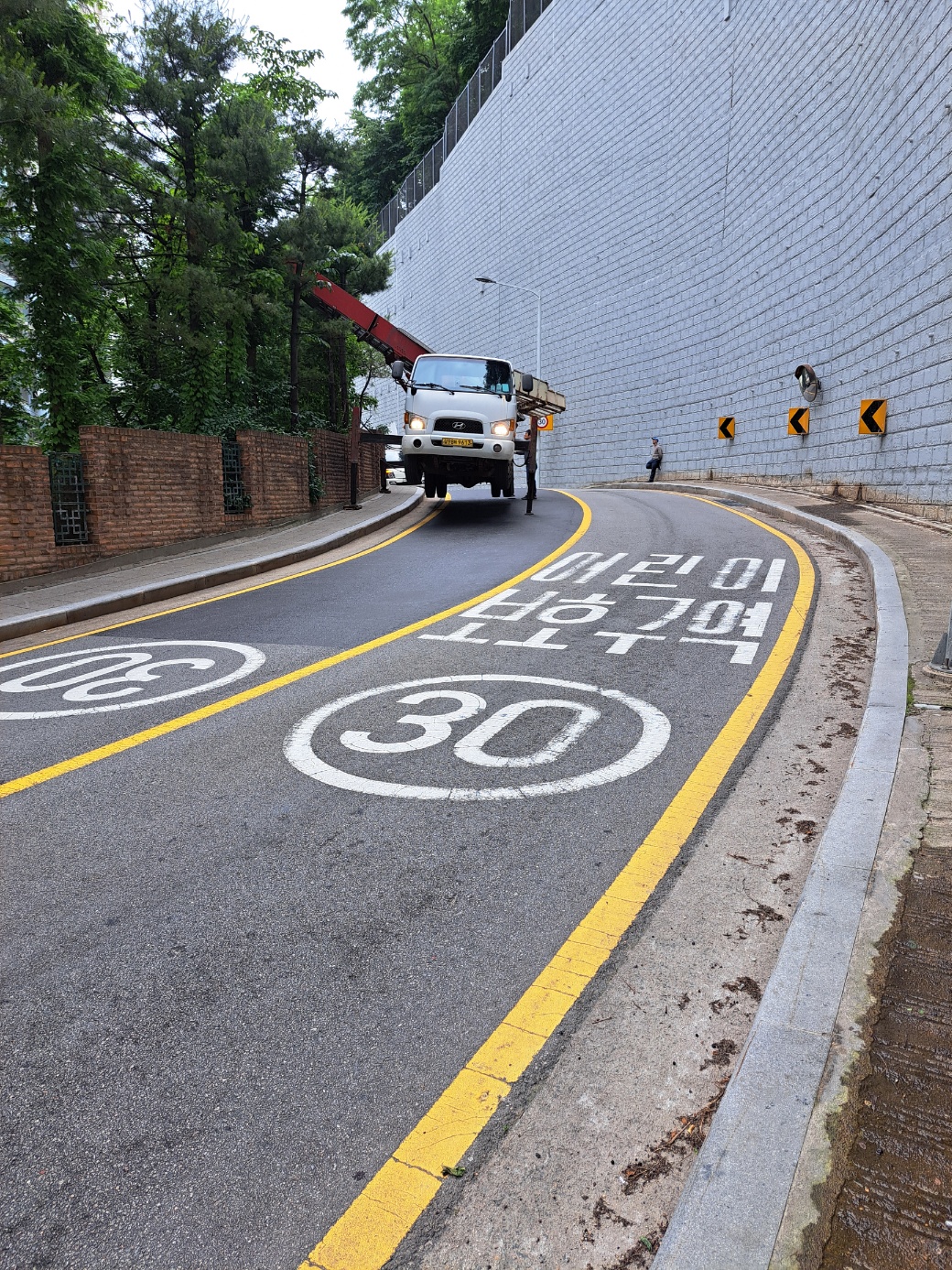 /user/k/kanghowindows/editor/2410/abf12c9ab52ef3fd75800f2940ab7835_1729436360_1932.jpg 이미지크게보기