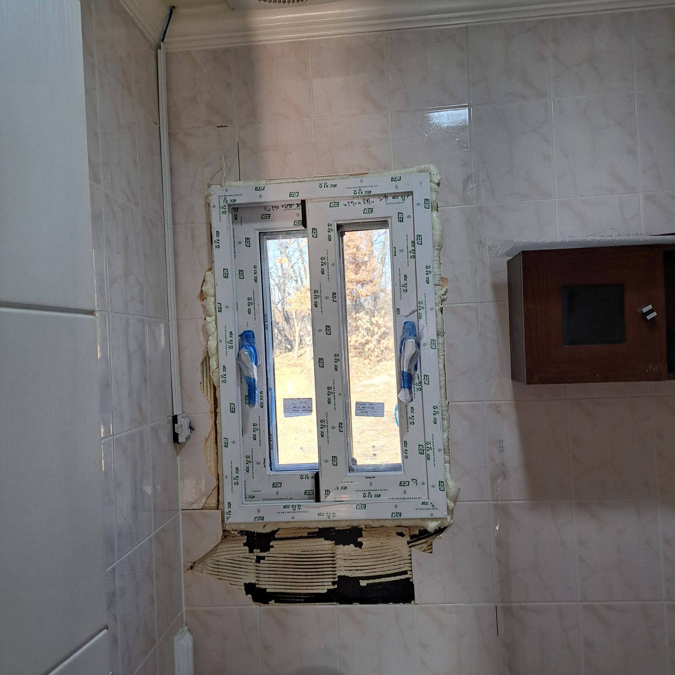 /user/k/kanghowindows/editor/2412/0130777c655cc76cf8cf9a7939636add_1733915372_9468.jpg 이미지크게보기