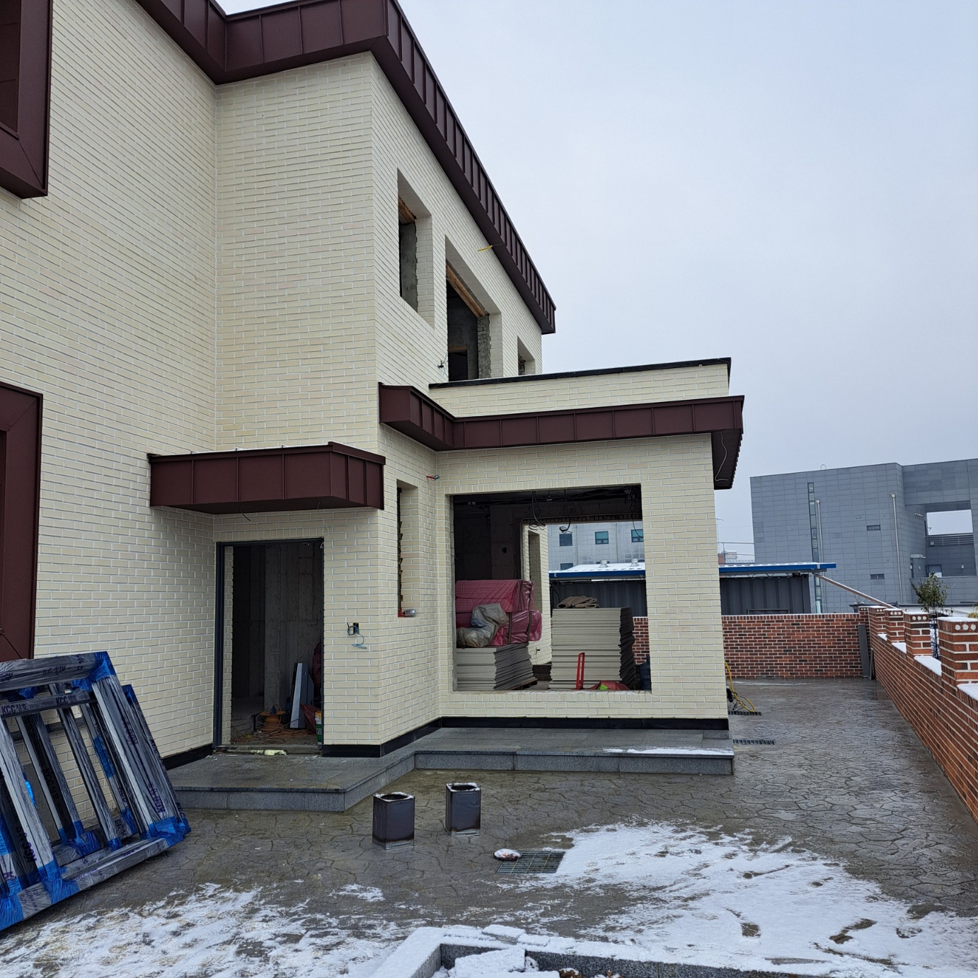 /user/k/kanghowindows/editor/2412/47145c129da14e9323412160c0a5bb9a_1734432918_496.jpg 이미지크게보기