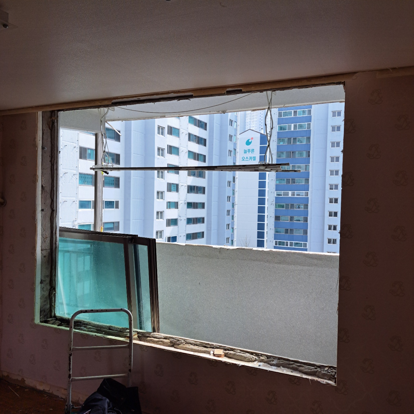 /user/k/kanghowindows/editor/2504/4182674af98341c9812cb9399ebc4e91_1745143417_7657.jpg 이미지크게보기