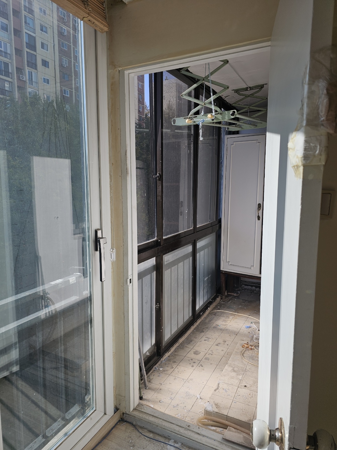 /user/k/kanghowindows/editor/2511/8924eae82c96136e97978cf63877acfb_1764247996_557.jpg 이미지크게보기